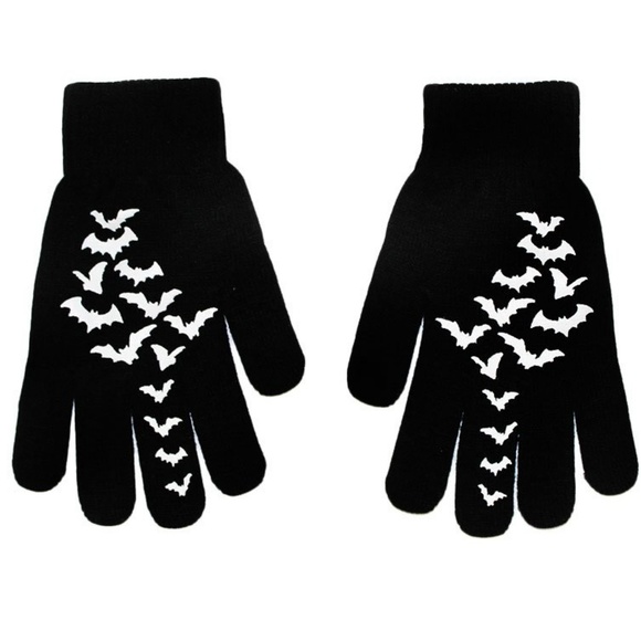 Flying Bats Spooky Tattoo Knit gloves - Picture 2 of 2